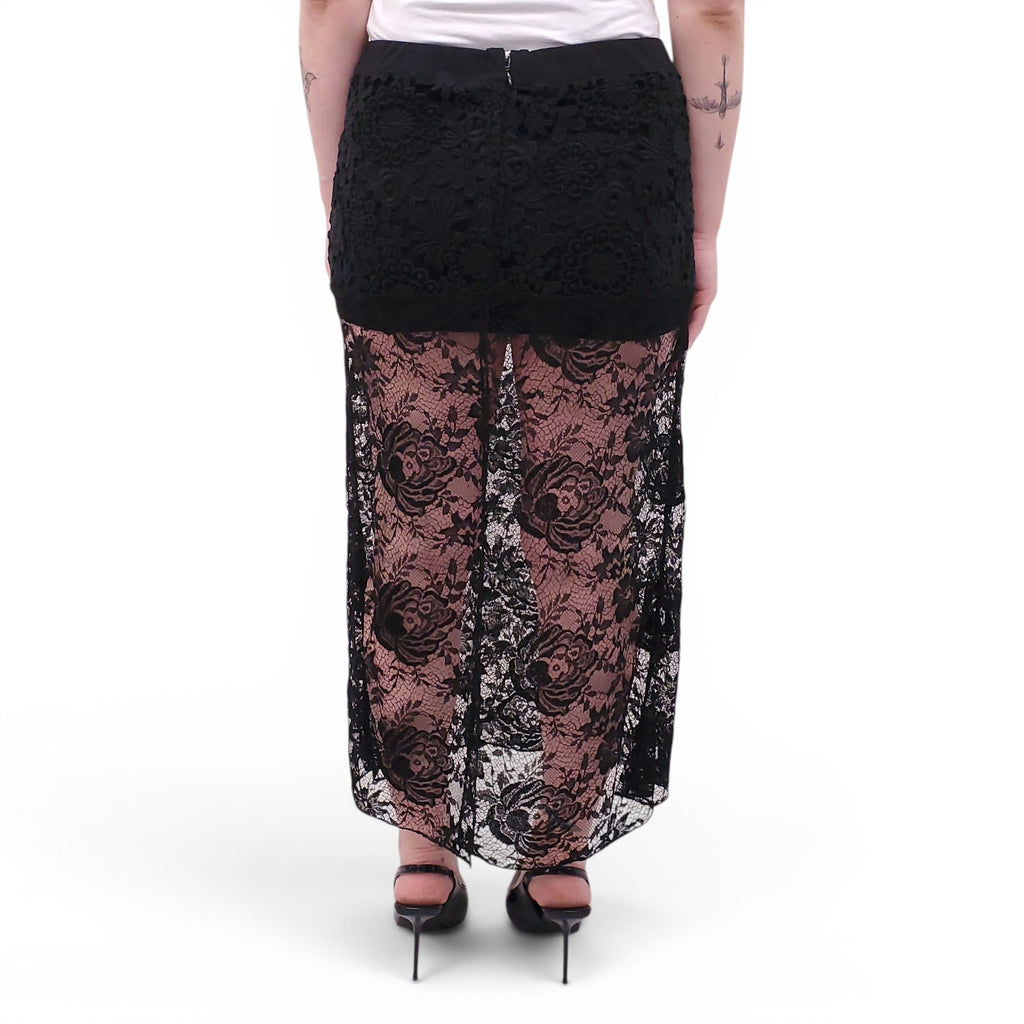PRADA BLACK EYELET AND LACE SKIRT - SIZE 40