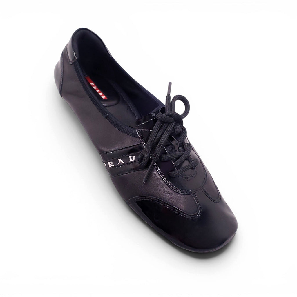 PRADA BLACK PATENT LOGO SCRUNCH SNEAKERS - SIZE 40