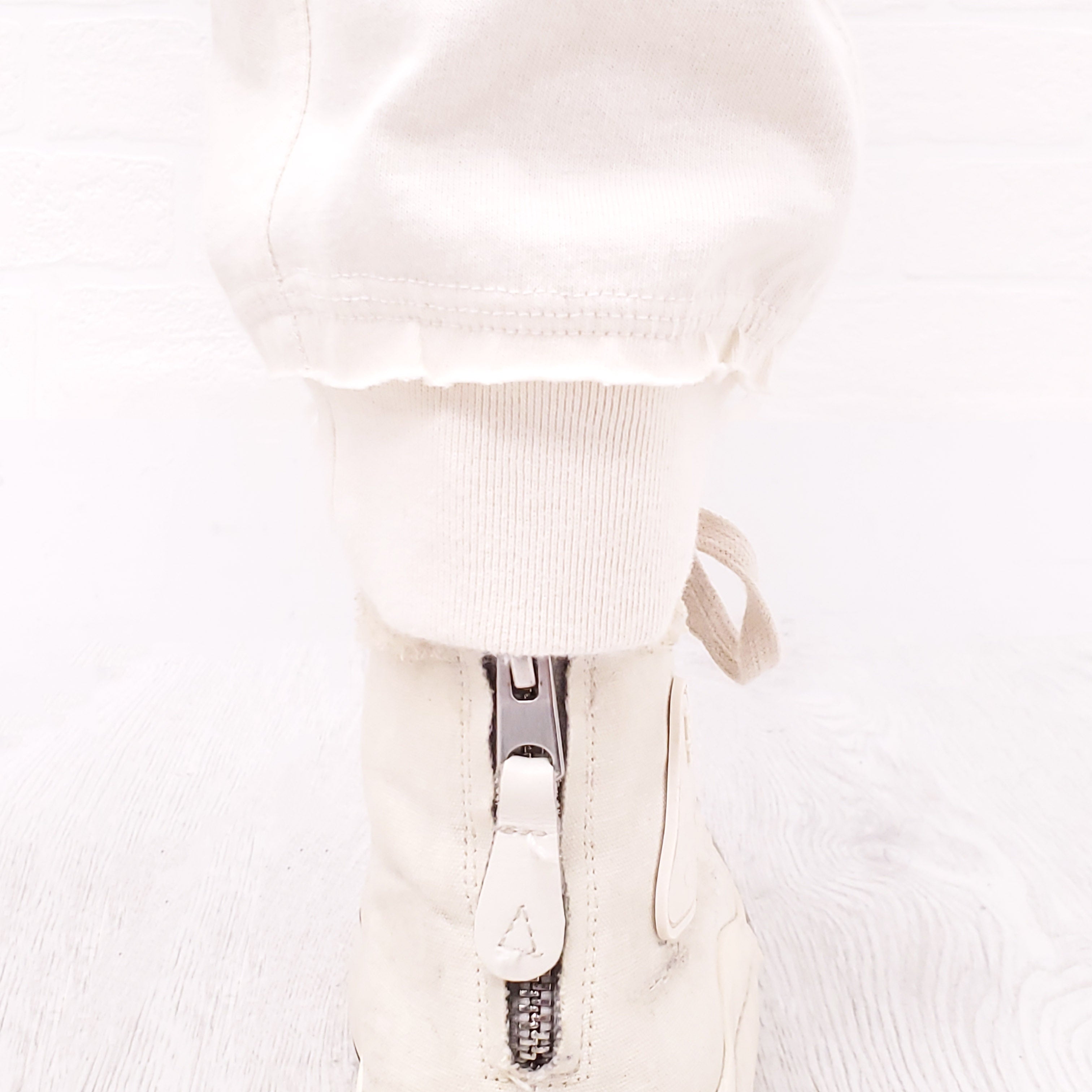 R13 CREAM HAREM SWEATPANTS - SIZE XS