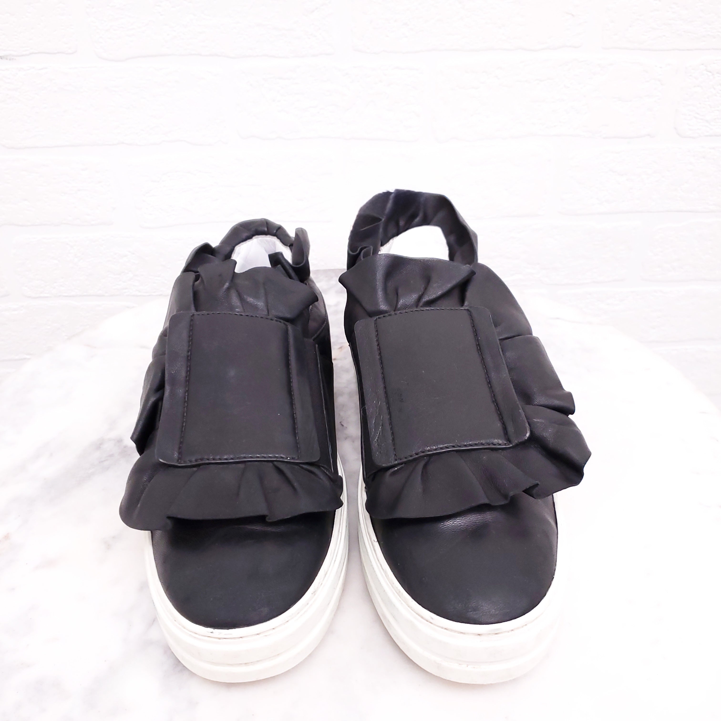 ROGER VIVIER BLACK LEATHER RUFFLE SNEAKERS WITH ZIPPER DETAIL - SIZE 38.5