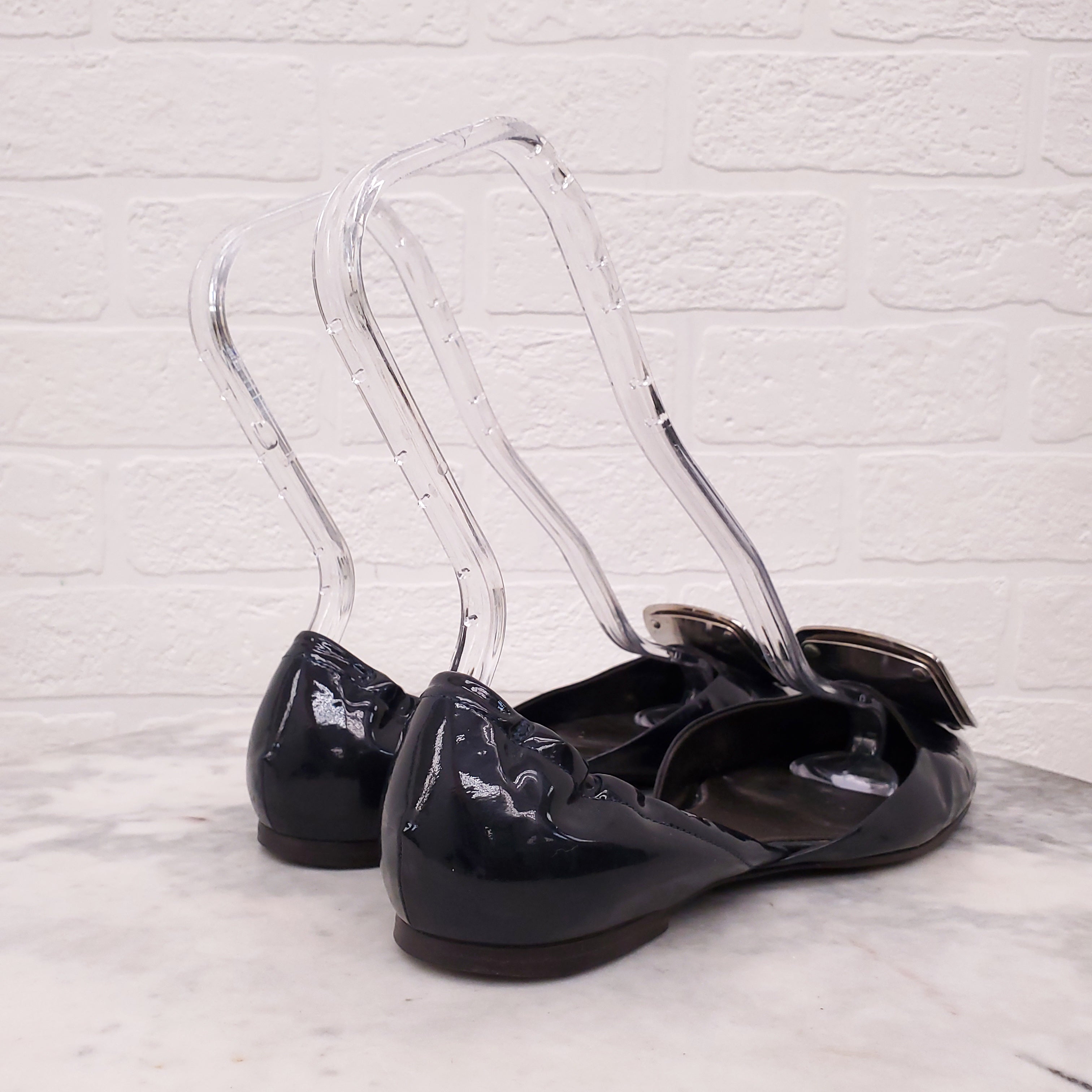 ROGER VIVIER BLACK PATENT LEATHER D’ORSAY FLATS WITH BUCKLE - SIZE 38