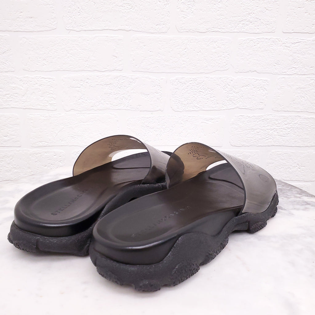 STELLA MCCARTNEY BLACK LOGO POOL SLIDES - SIZE 43