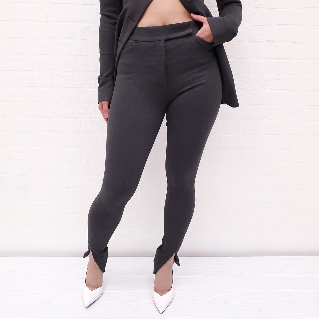 THE ATTICO GREY SUIT WITH LOGO BUTTONS - SIZE 36/38