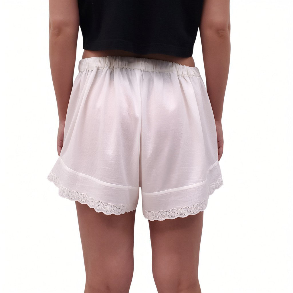 THE GREAT WHITE EYELET PYJAMA SHORTS - SIZE 3/L