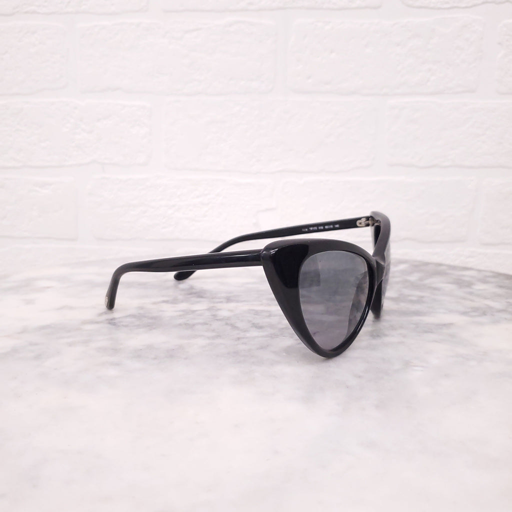 TOM FORD BLACK CAT EYE SUNGLASSES