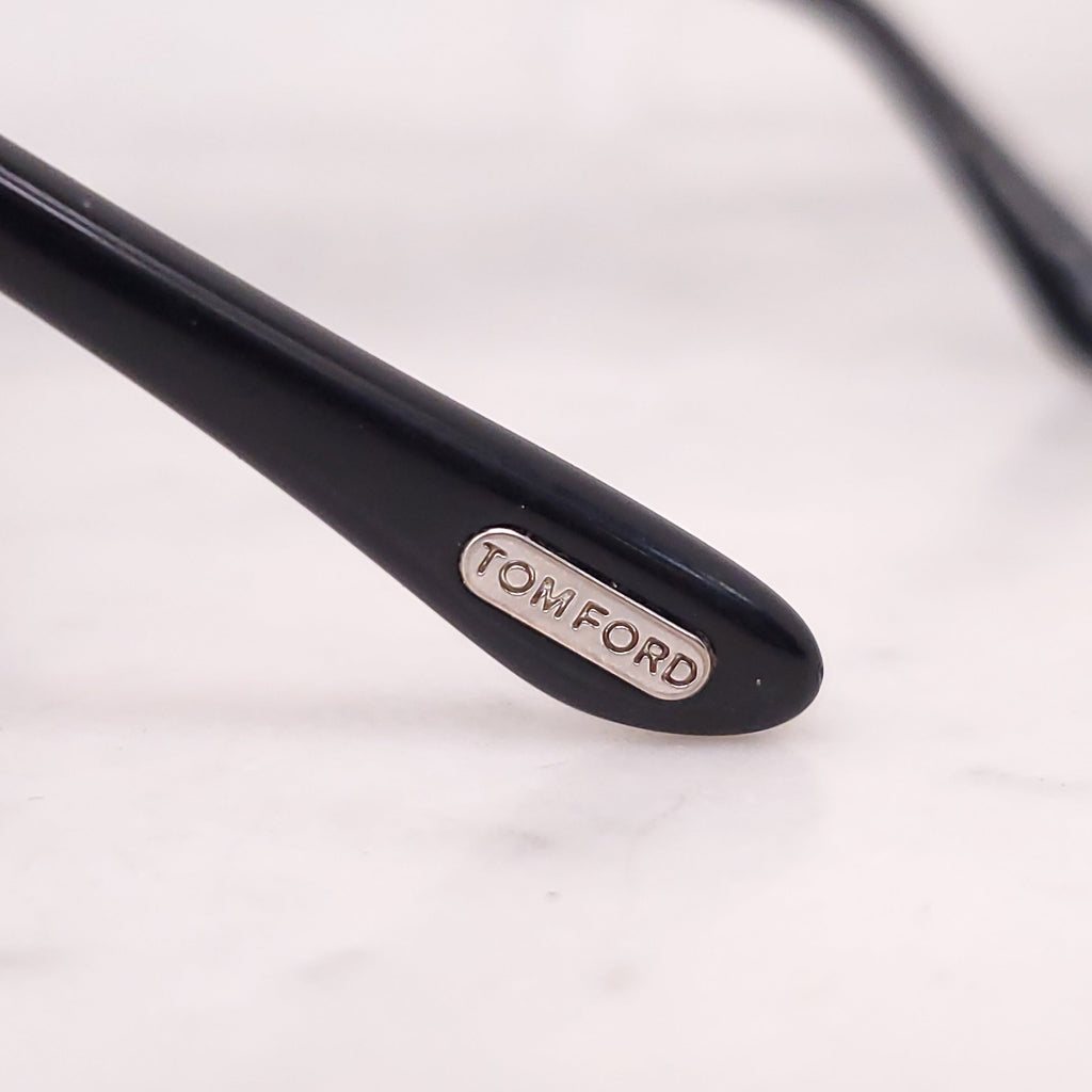 TOM FORD BLACK CAT EYE SUNGLASSES