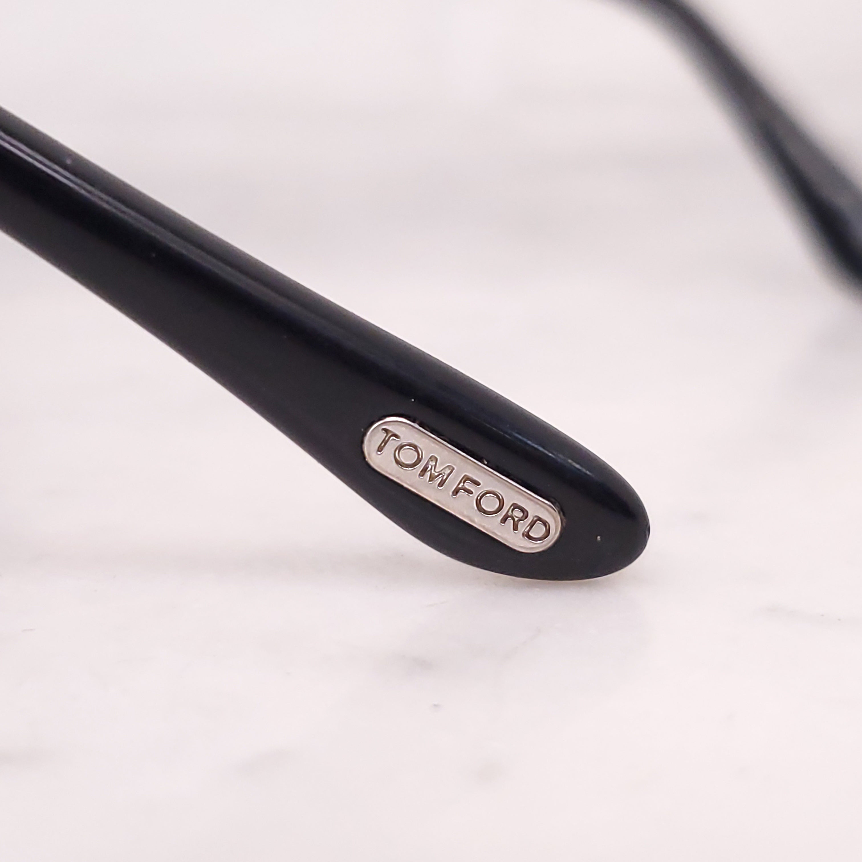 TOM FORD BLACK CAT EYE SUNGLASSES