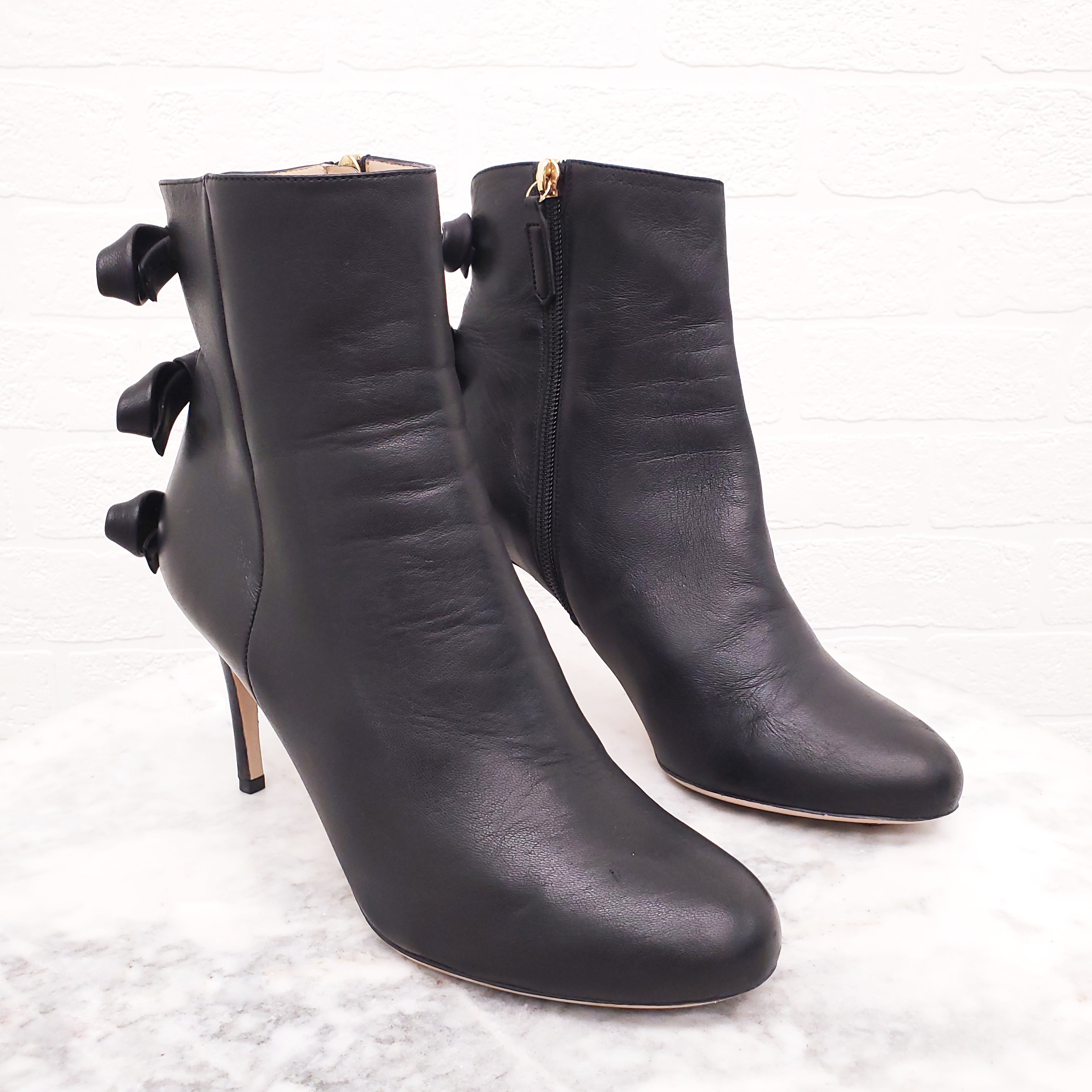 VALENTINO BLACK LEATHER BOW BOOTIES - SIZE 38.5