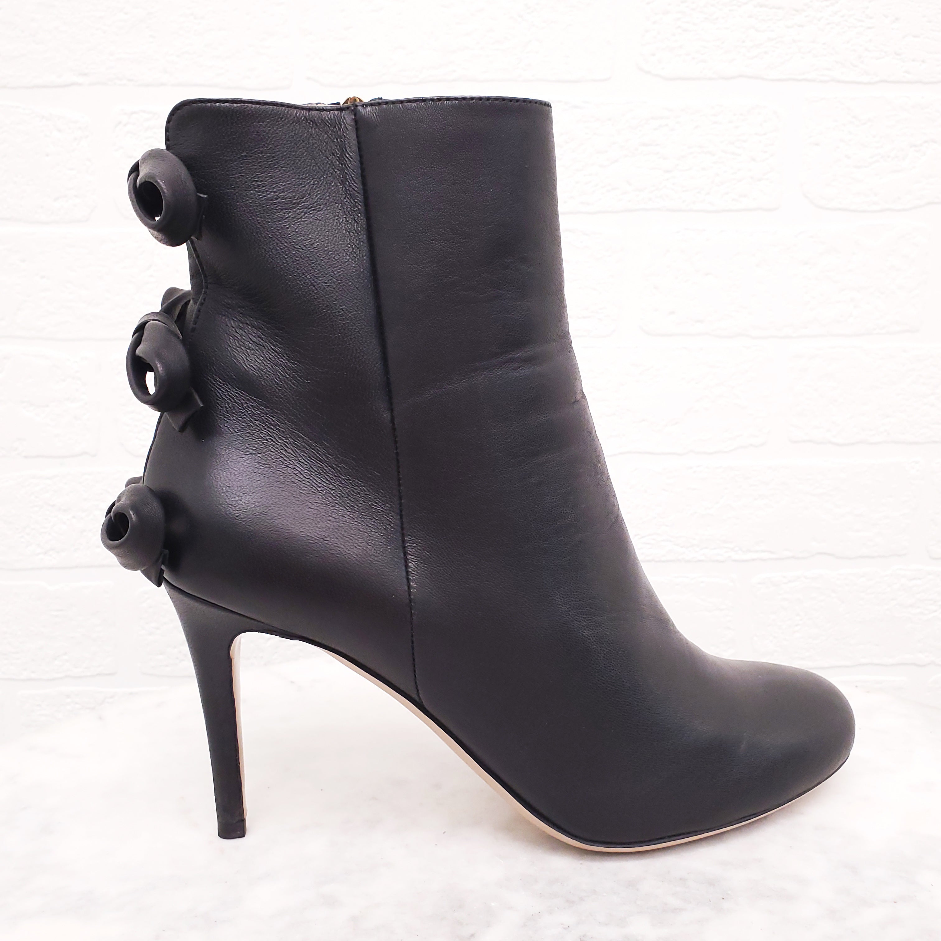 VALENTINO BLACK LEATHER BOW BOOTIES - SIZE 38.5