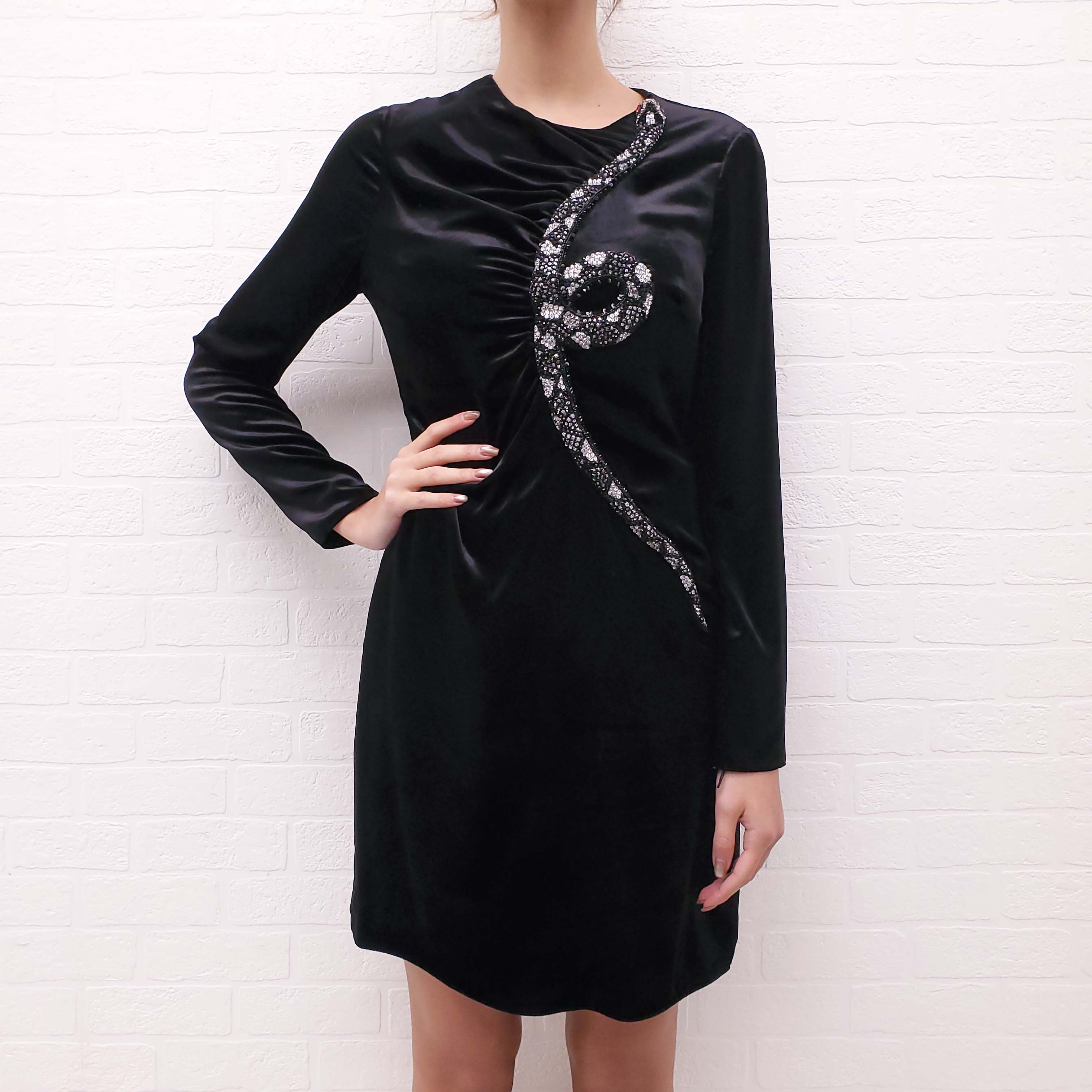 VALENTINO BLACK VELVET DRESS WITH CRYSTAL SNAKE DETAIL - SIZE 6