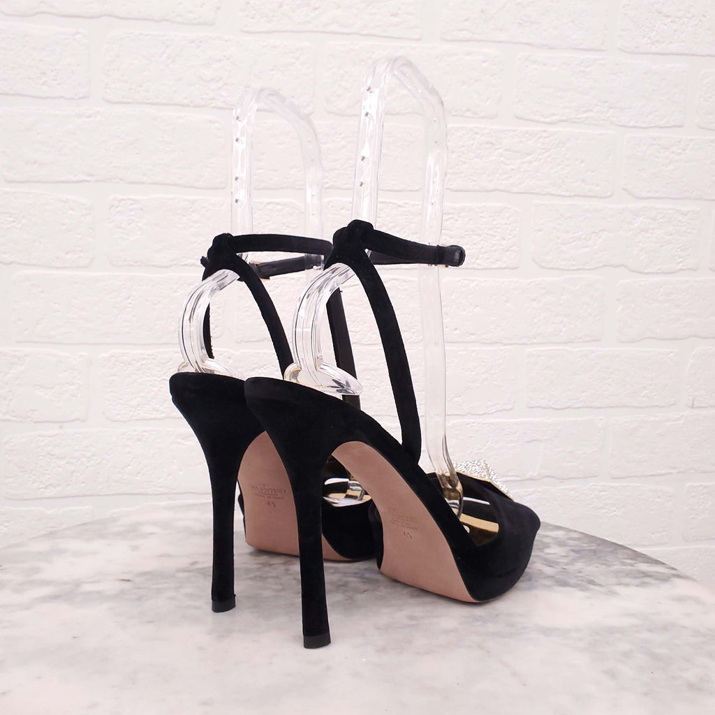 VALENTINO BLACK VELVET ROMAN CRYSTAL ROCKSTUD PEEP TOE PLATFORM HEELS - SIZE 41