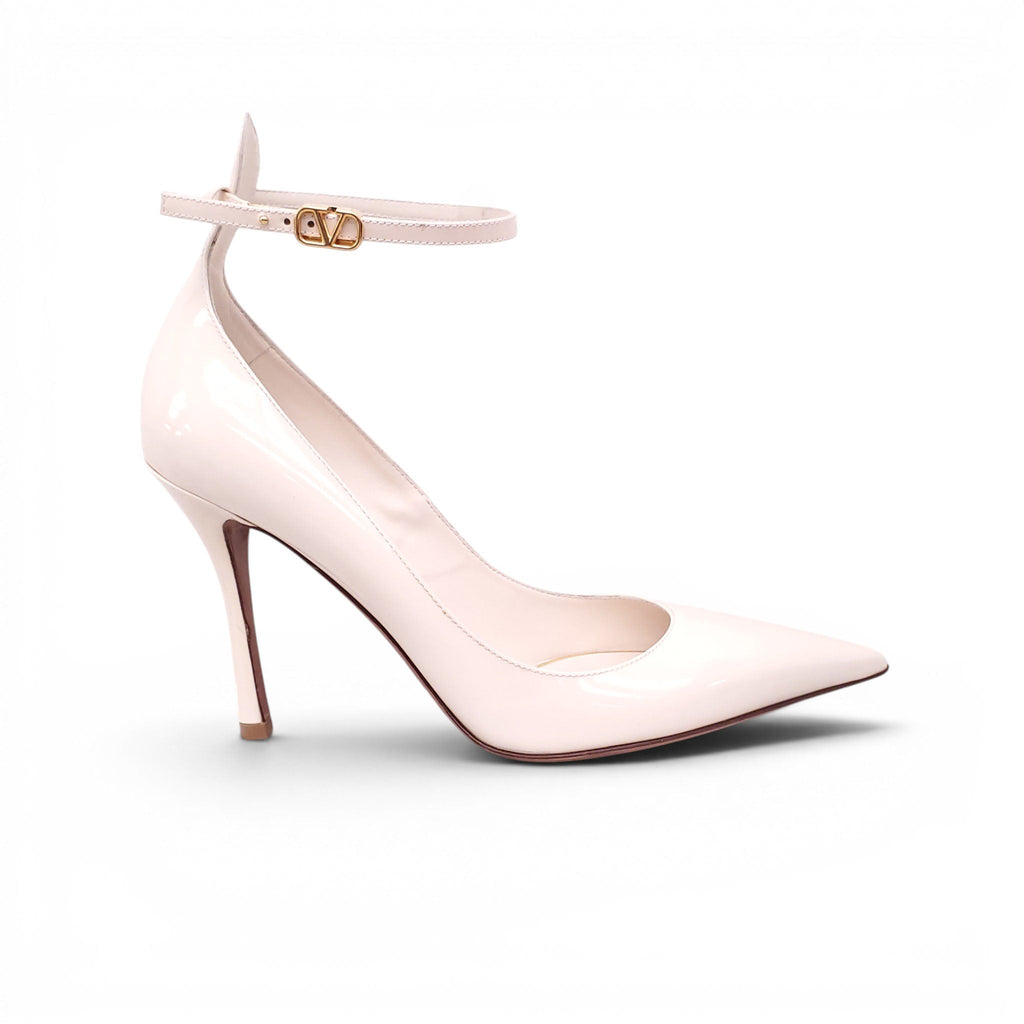 VALENTINO CREAM PATENT HEELS WITH ANKLE STRAP AND LOGO - SIZE 39.5