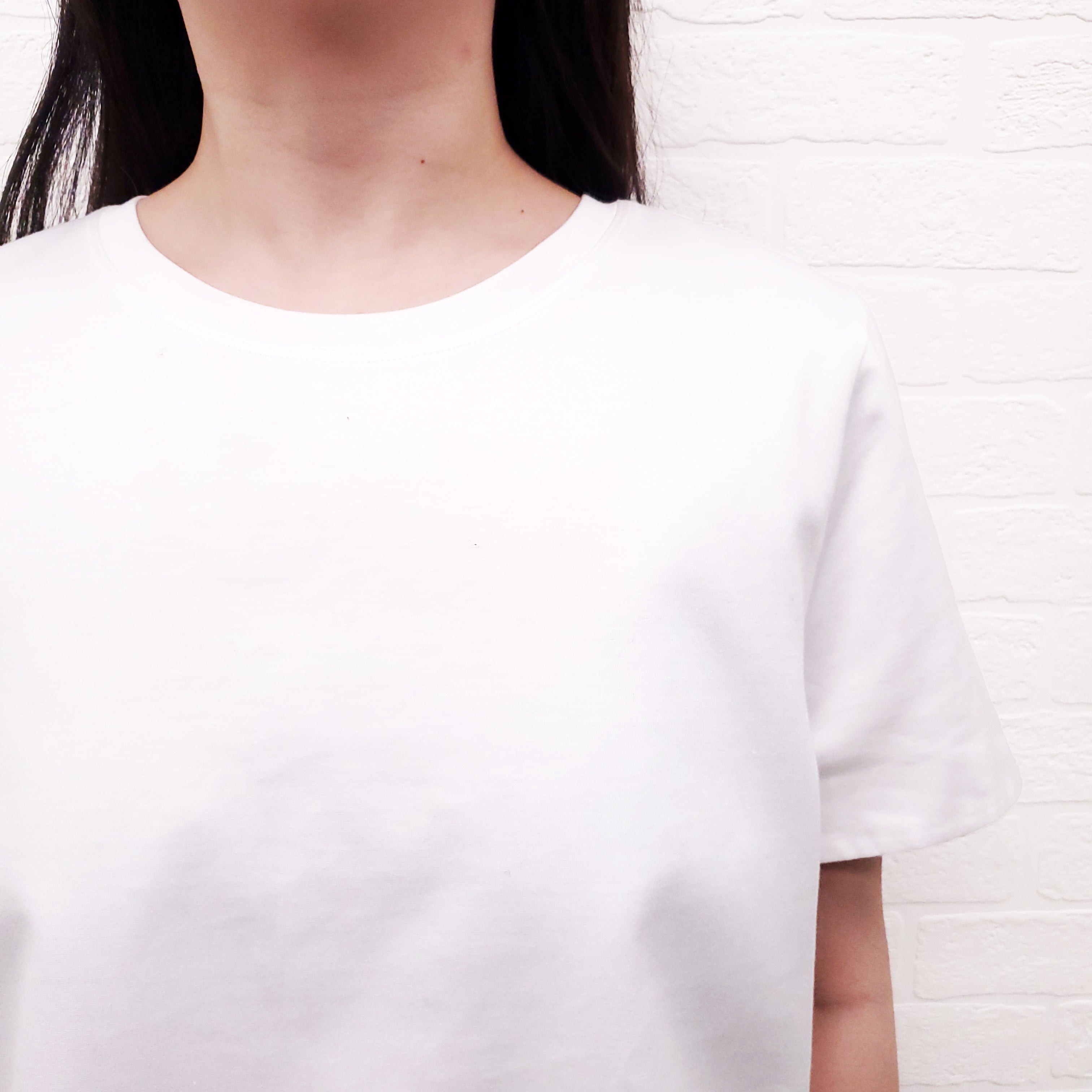VALENTINO WHITE T-SHIRT WITH ROCKSTUD DETAIL - SIZE L