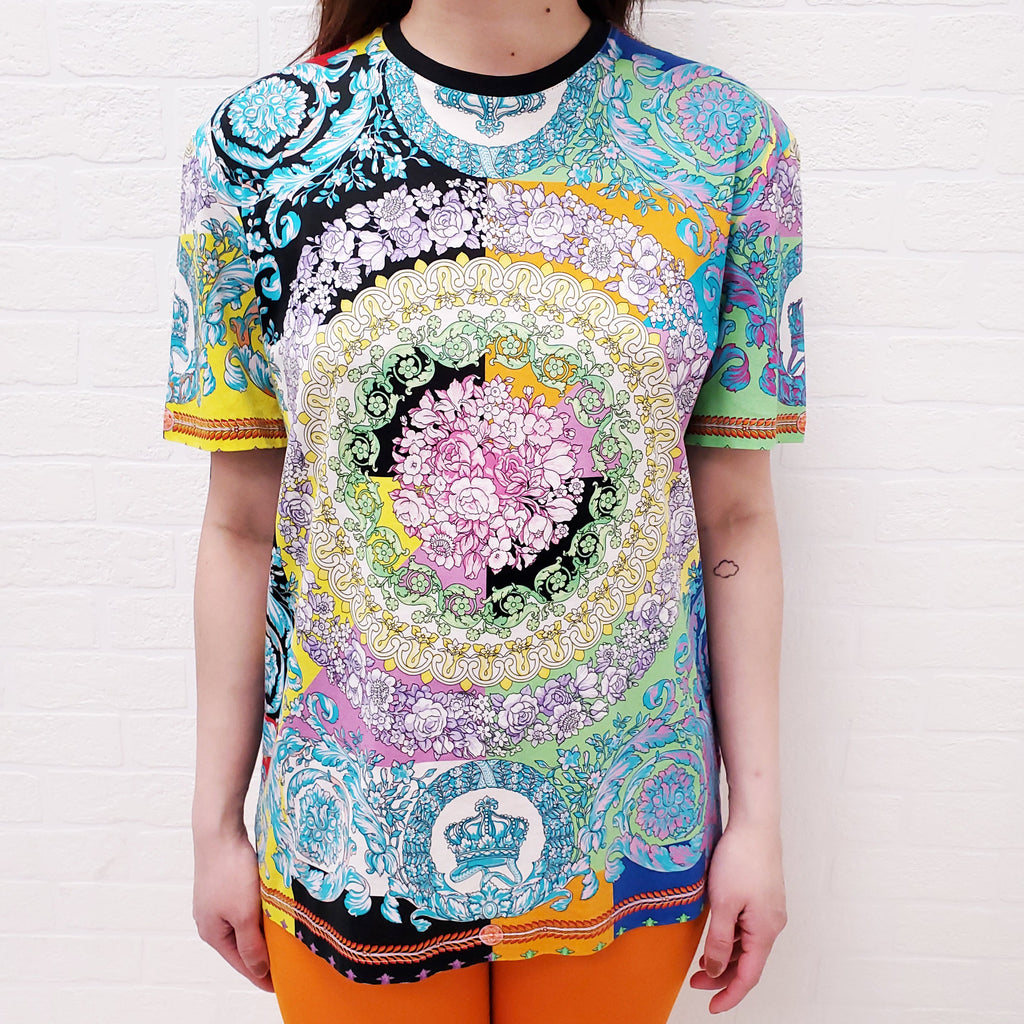 VERSACE LIMITED EDITION MULTI-COLOURED PRINTED T-SHIRT - SIZE 38