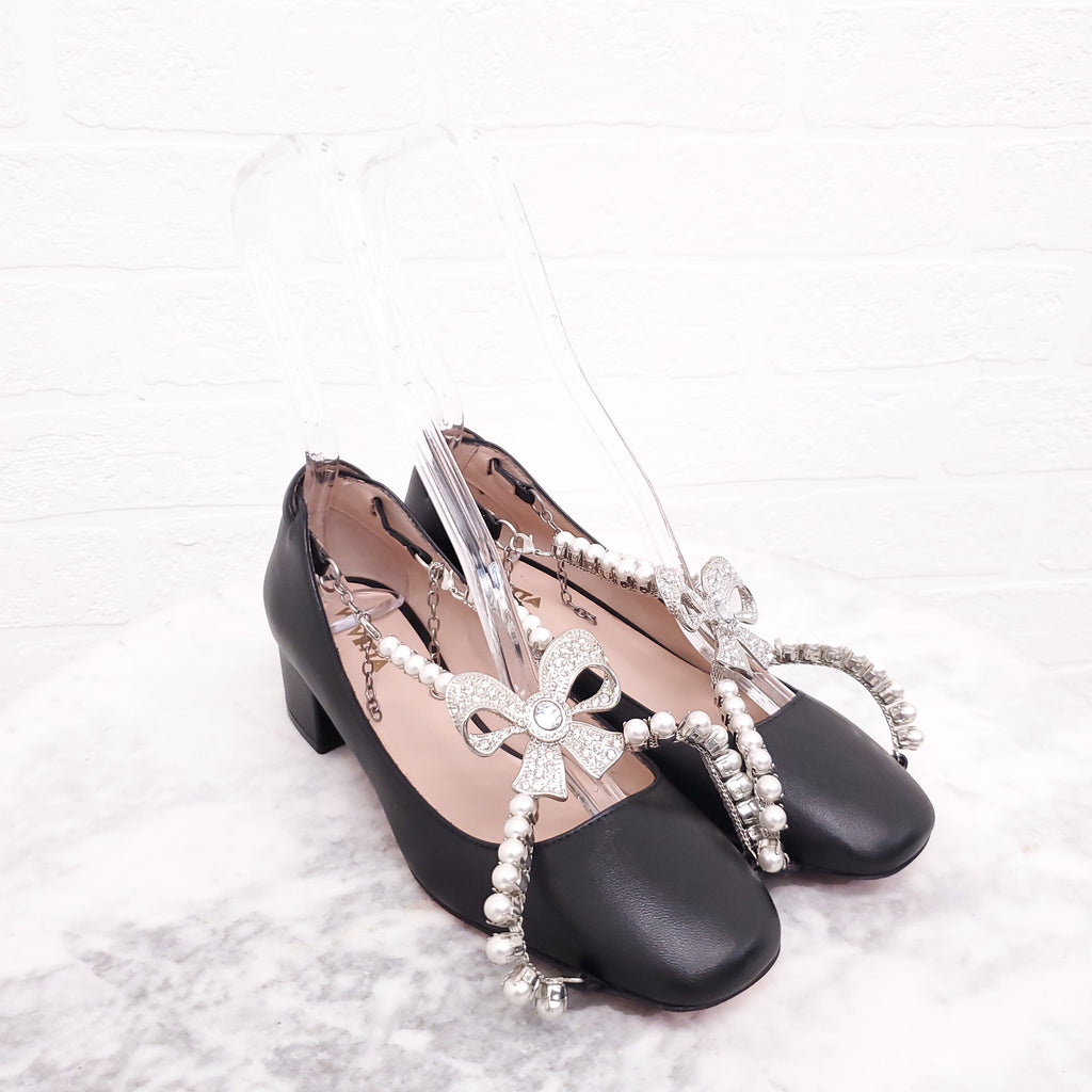 VIVETTA PEARLS MARY JANE PUMP - SIZE 36.5