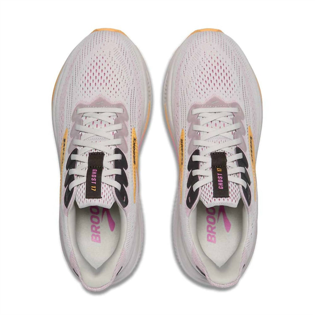Women's Ghost 17 Shoe In Oyster/apricot/pink