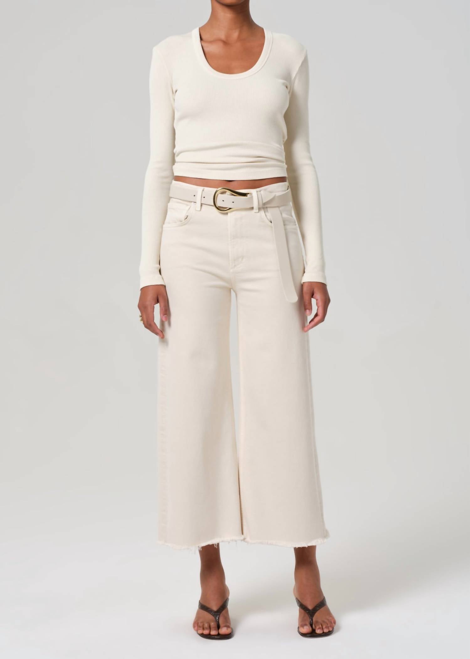 Lyra Wide Leg Crop Pants In Almondette