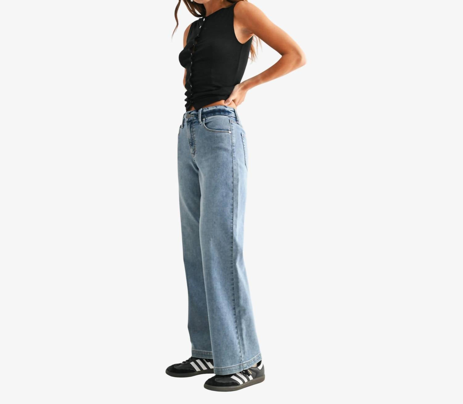 Slim Wide Leg Sweat-Denim Jean In Blue