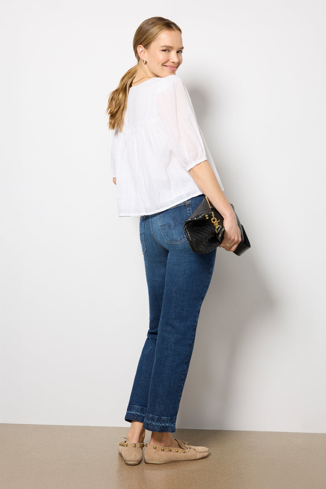 Women's Brinley w Release Hem Straight Jean