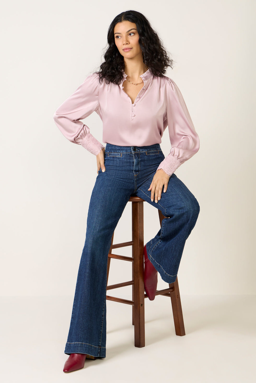 Women's Kennedy Lace Cuff Satin Top