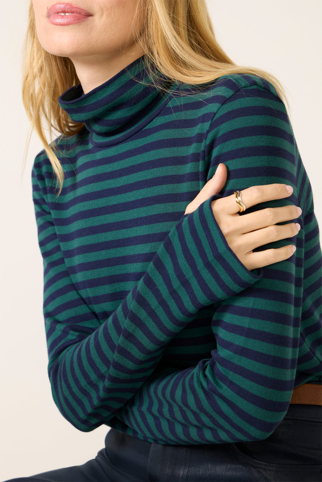 Women's Feather Cloud Layering Turtleneck Top