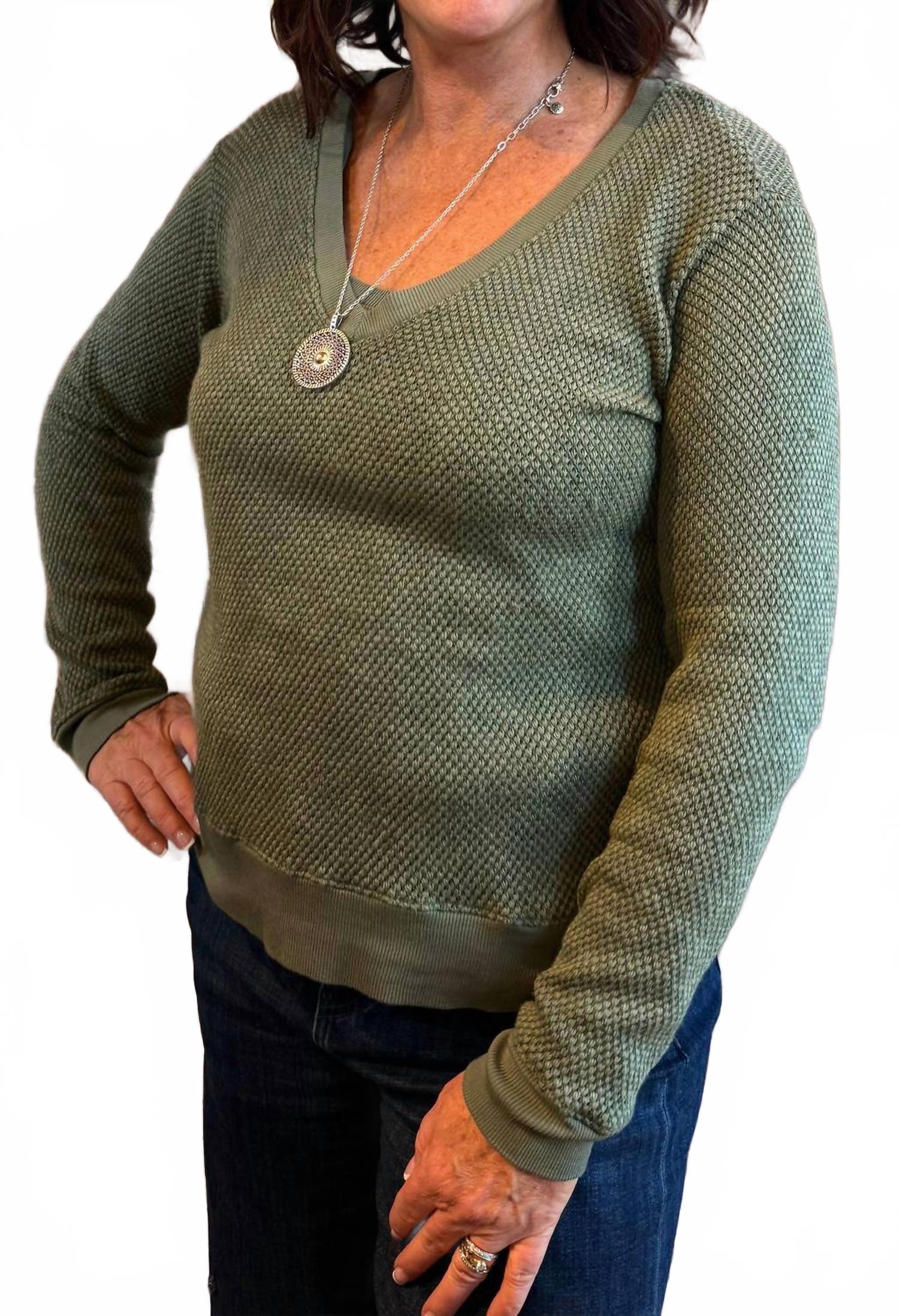 Gabrielle V Neck Pullover Sweater In Olive