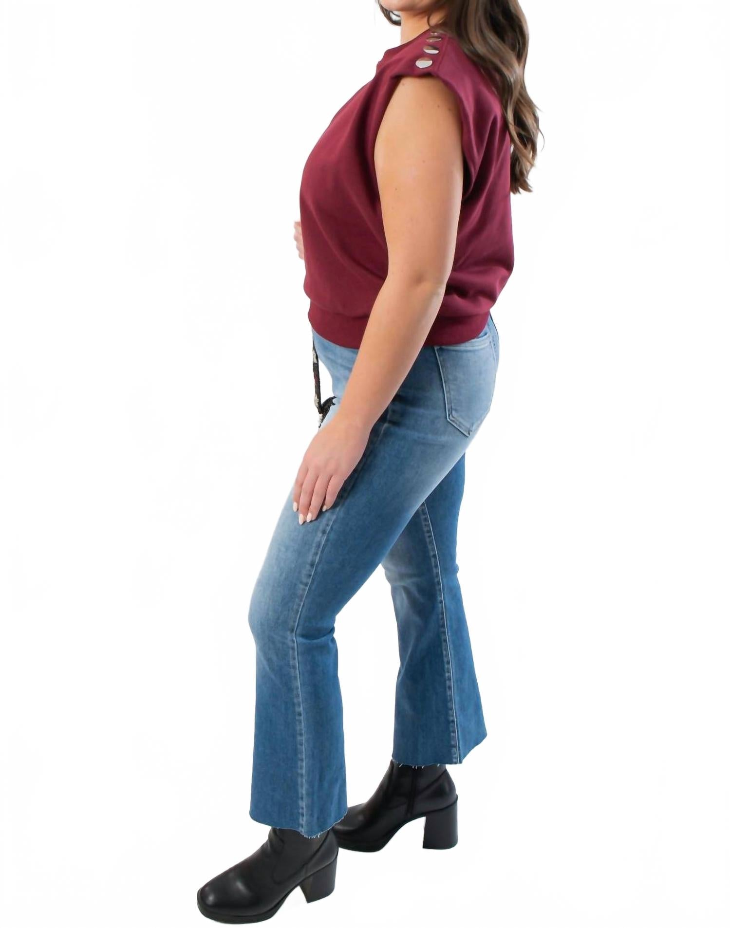 Studded Sleeveless Top In Burgundy