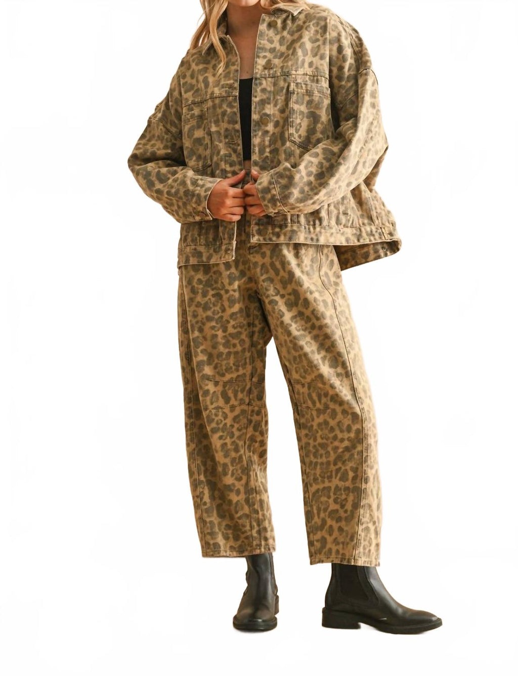 Wide Leg Barrel Jeans In Leopard