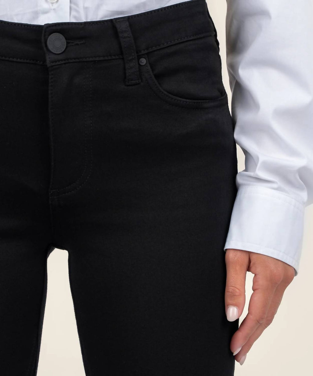 Kelsey Mid Rise Flared Leg Jeans In Black