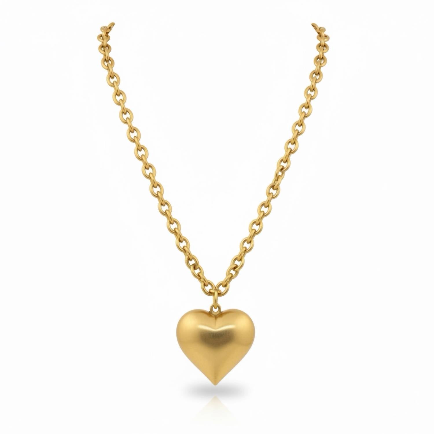 Women's Large Heart Necklace In Gold