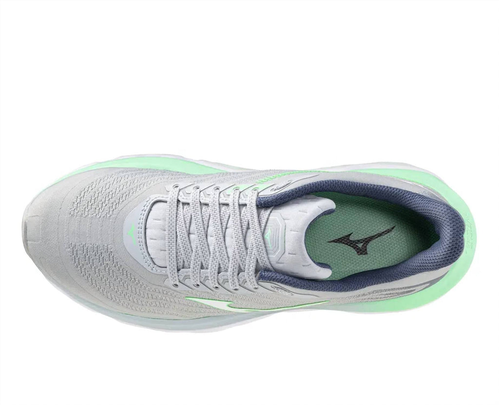 Women's Horizon 8 Running Shoes In Pearl Blue/white/hint Of Mint