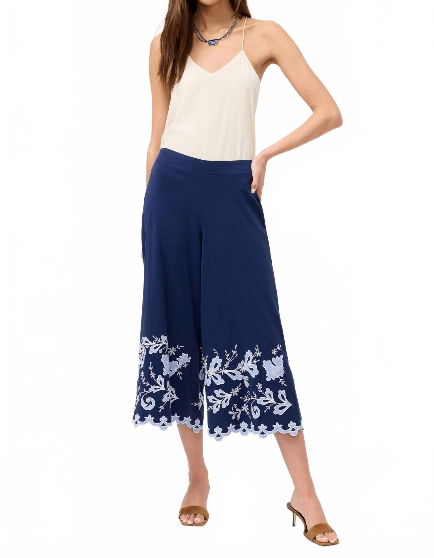 Addeline Knit Culotte Pant In Navy