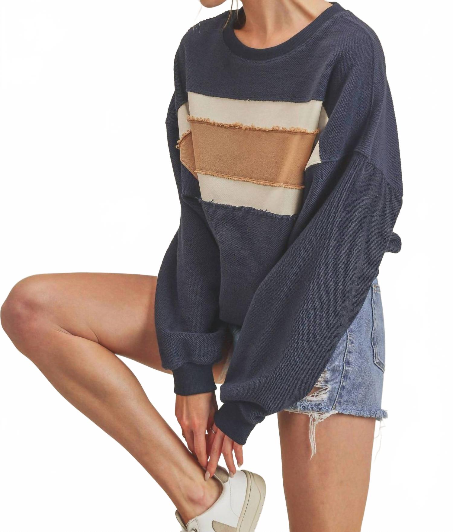 Winnie Crew Sweatshirt In Navy/ivory/tan
