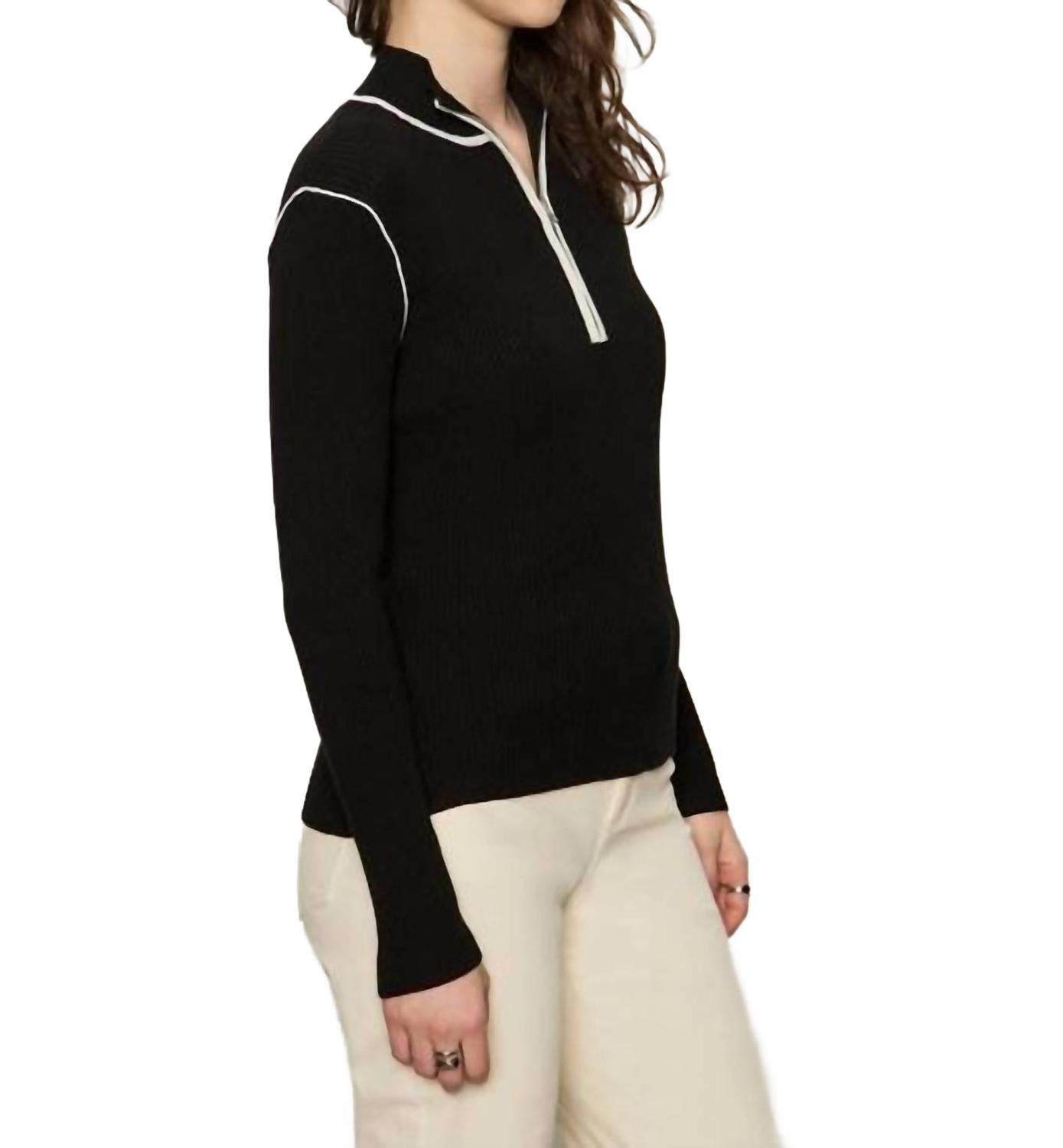 Sporty Rib Zip Up Top In Black