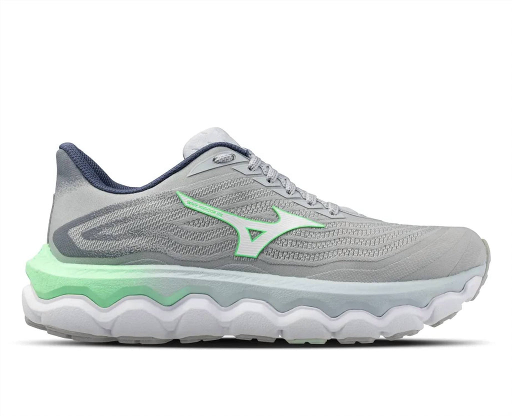 Women's Horizon 8 Running Shoes In Pearl Blue/white/hint Of Mint