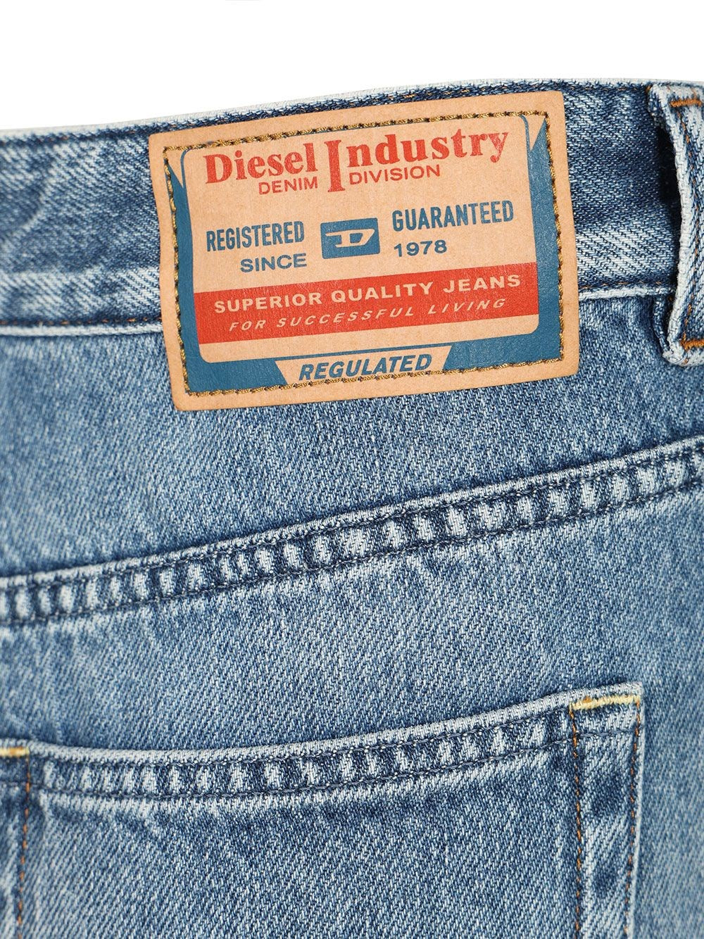 Diesel Women "1981 D-Went" Jeans