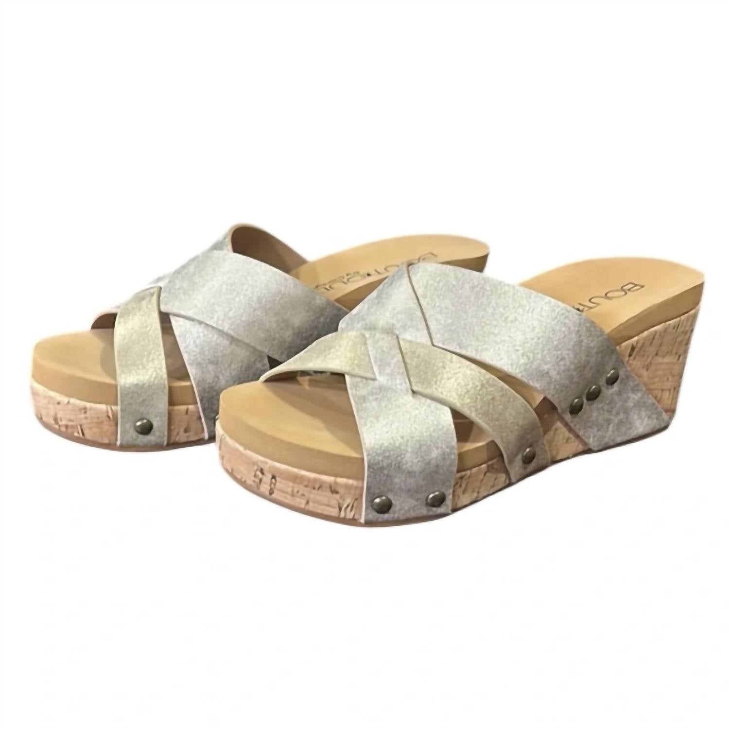 Women's Amuse Wedge Heel Sandal In Gold