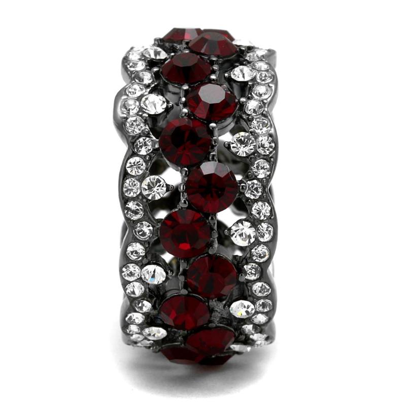 IP Light Black Stainless Steel Ring with Top Grade Crystal in Siam