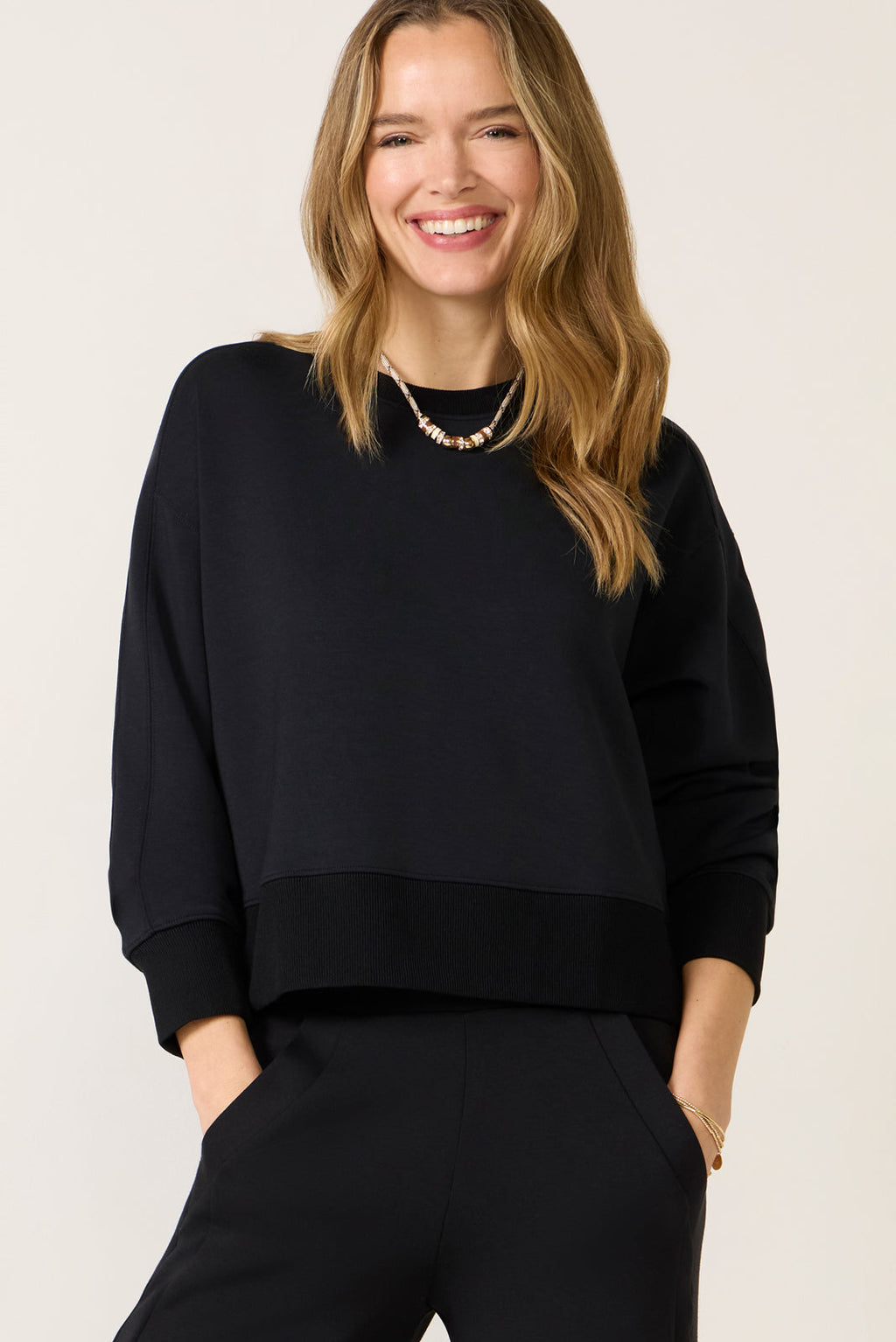 Women's AirEssentials Luxe Crew Top