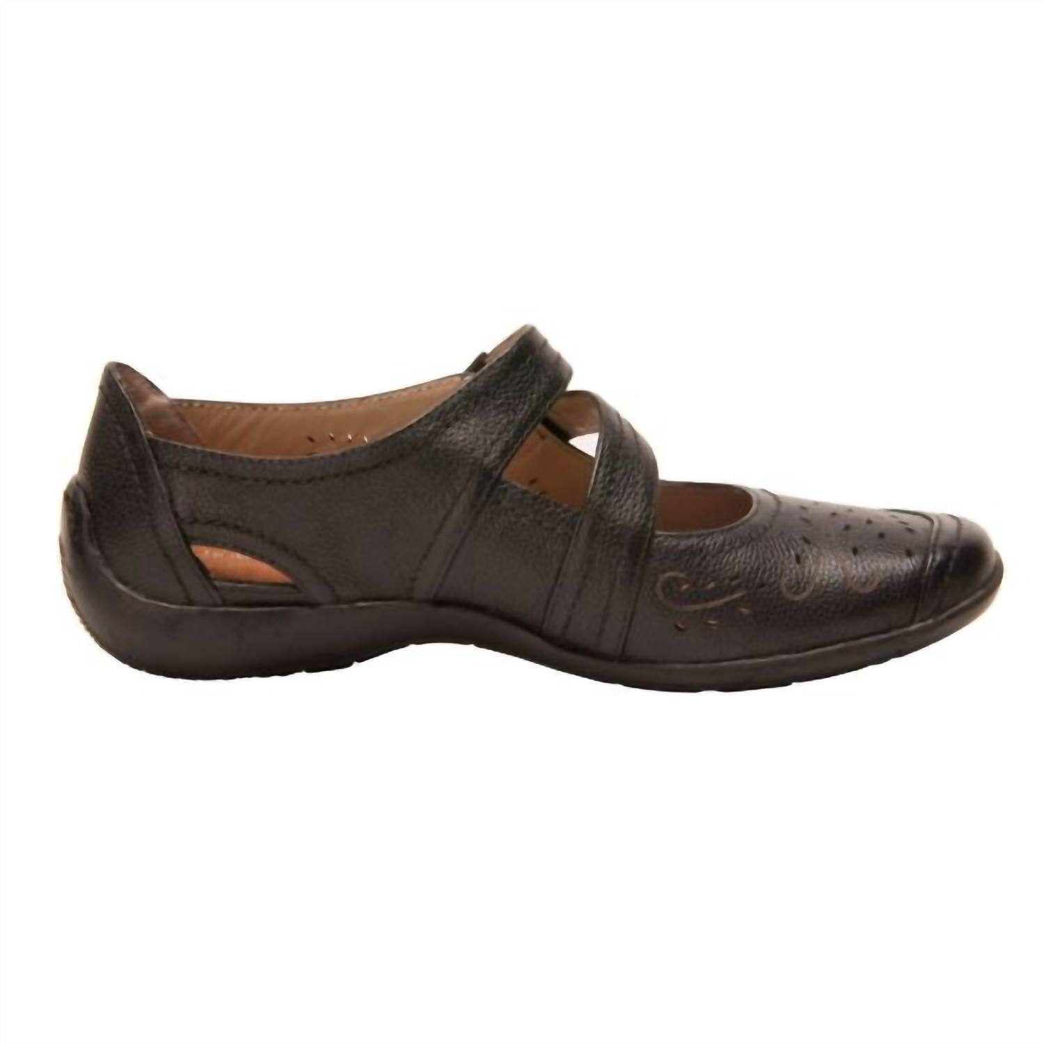 Women's Chelsea Comfort Shoes In Black
