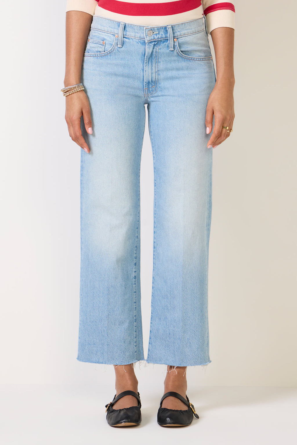 Women's Mid Rise Rambler Zip Ankle Fray Jean