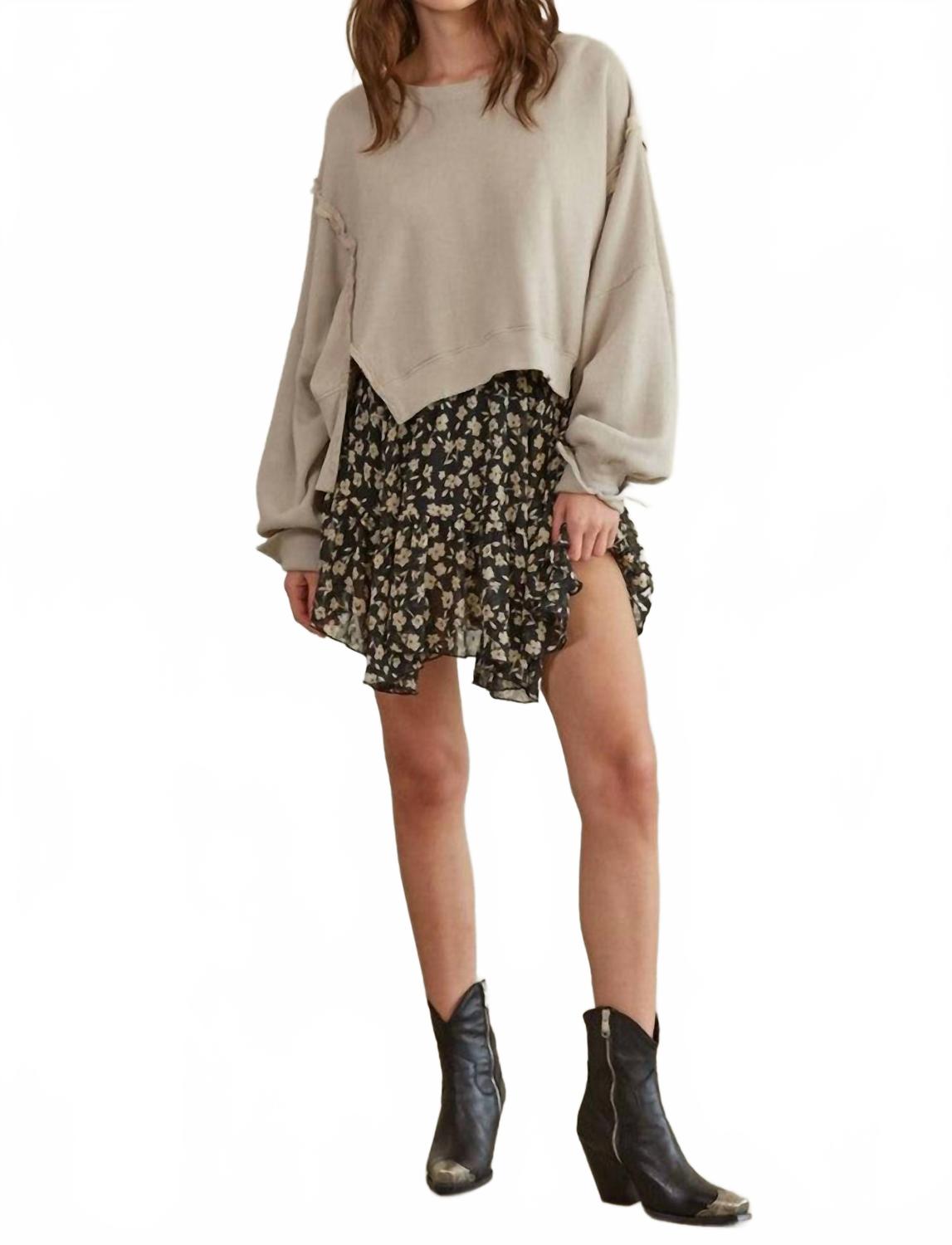 Cropped Sweatshirt With Cuffed Sleeve In Light Taupe