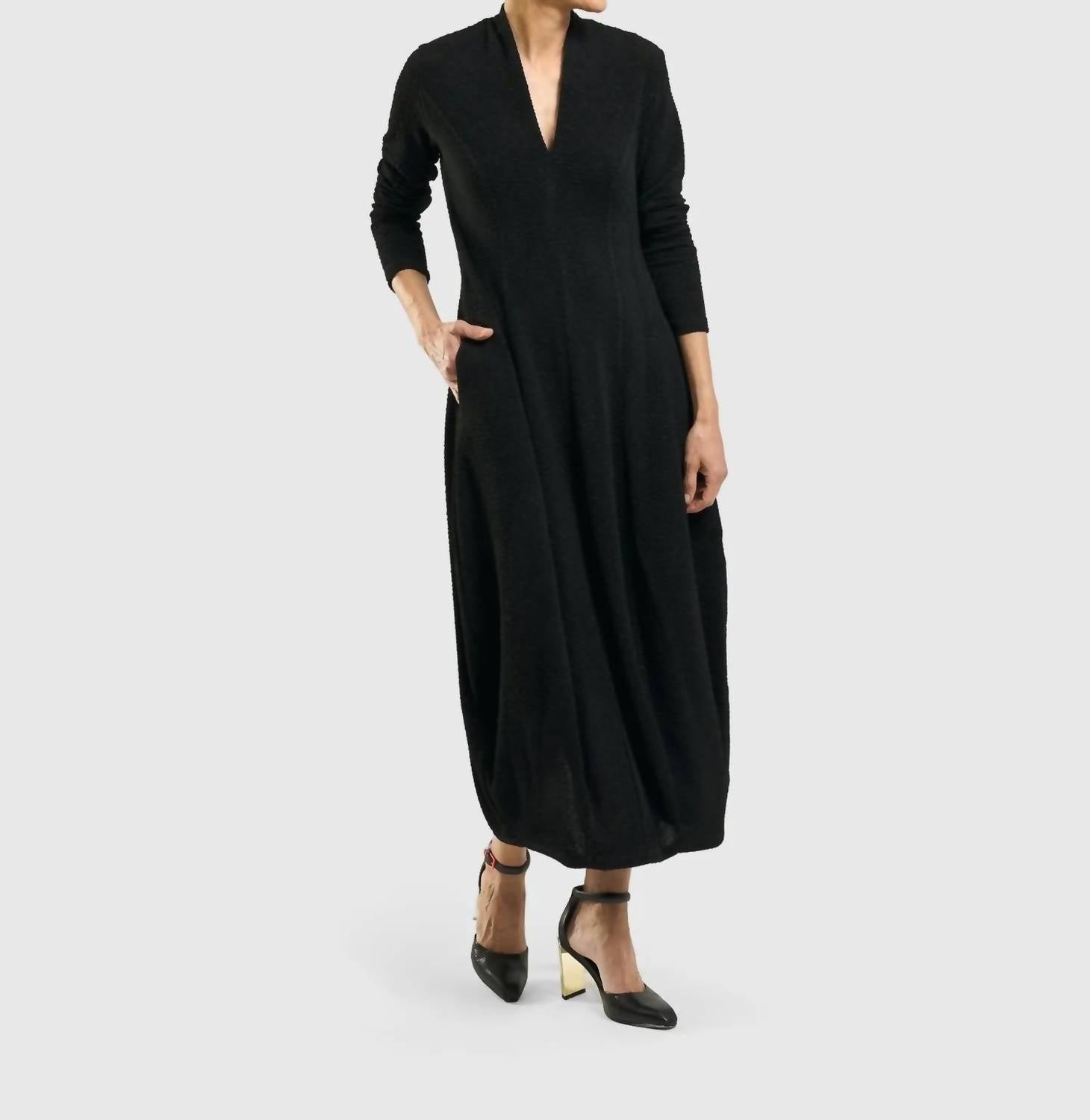 Elvira Cocoon Dress In Black