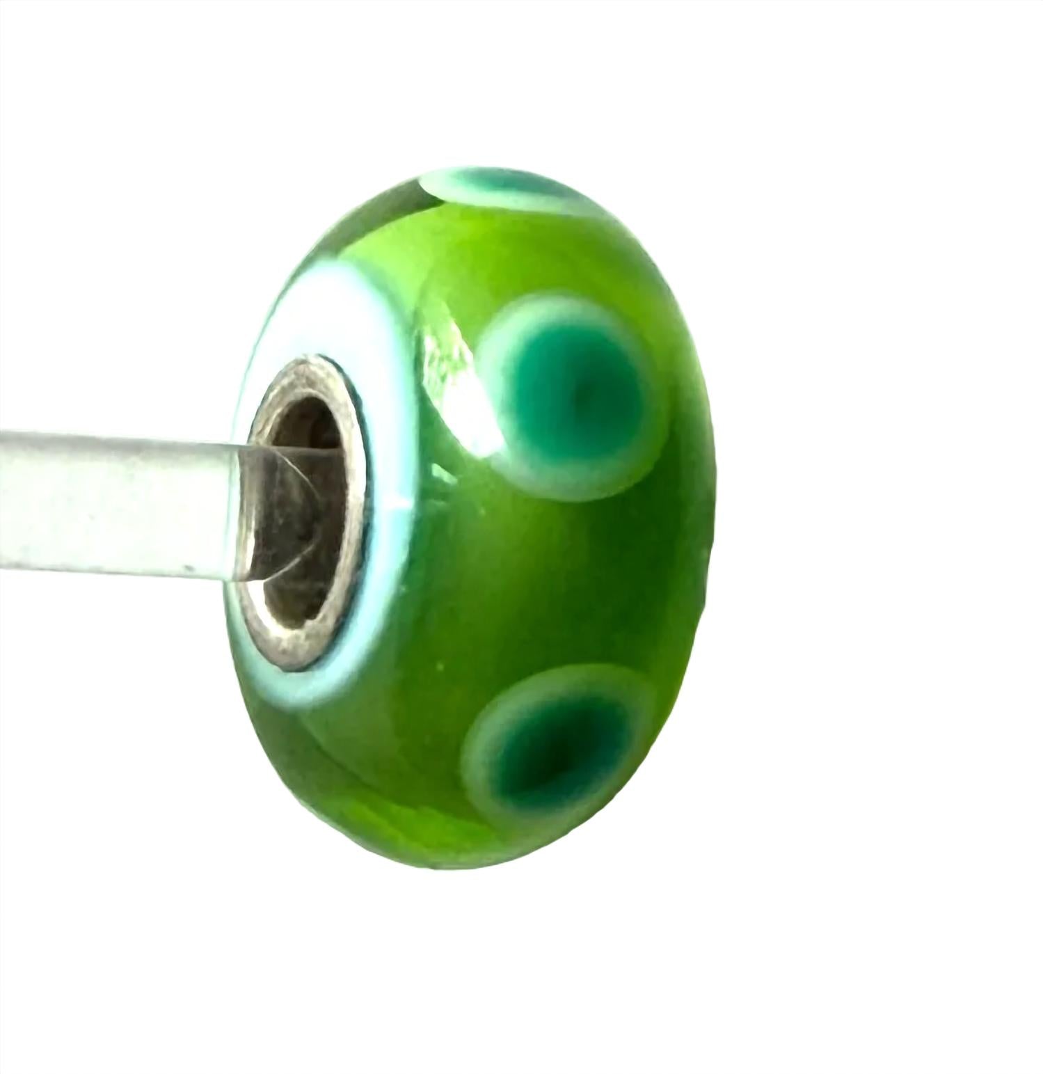 Women's Universal Unique Dot Bead Charm In Green
