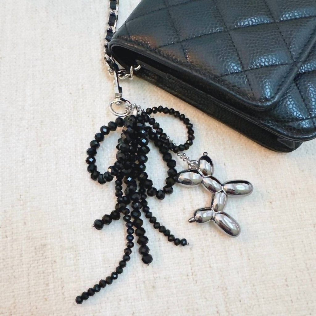 Women's Balloon Dog Bag Charm And Beaded Bow Keychain In Black Silver