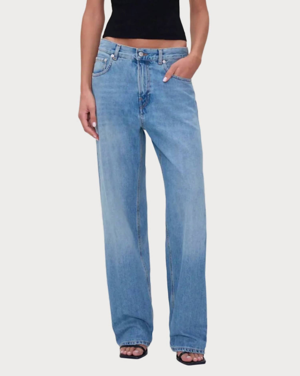 Bonnie Straight Leg Jean In Real Blue