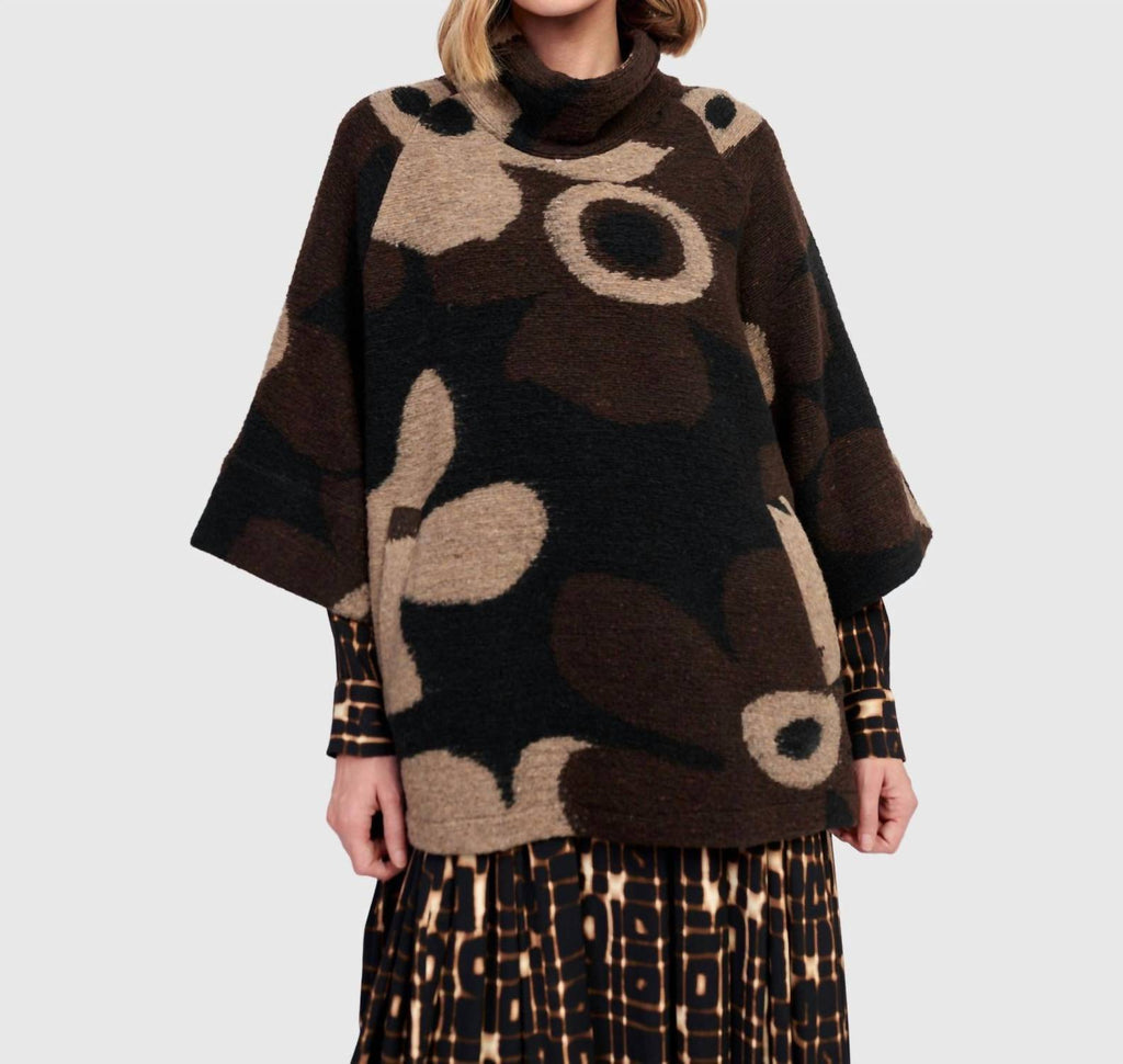 Cosmo Cozy Pullover Sweater In Floral