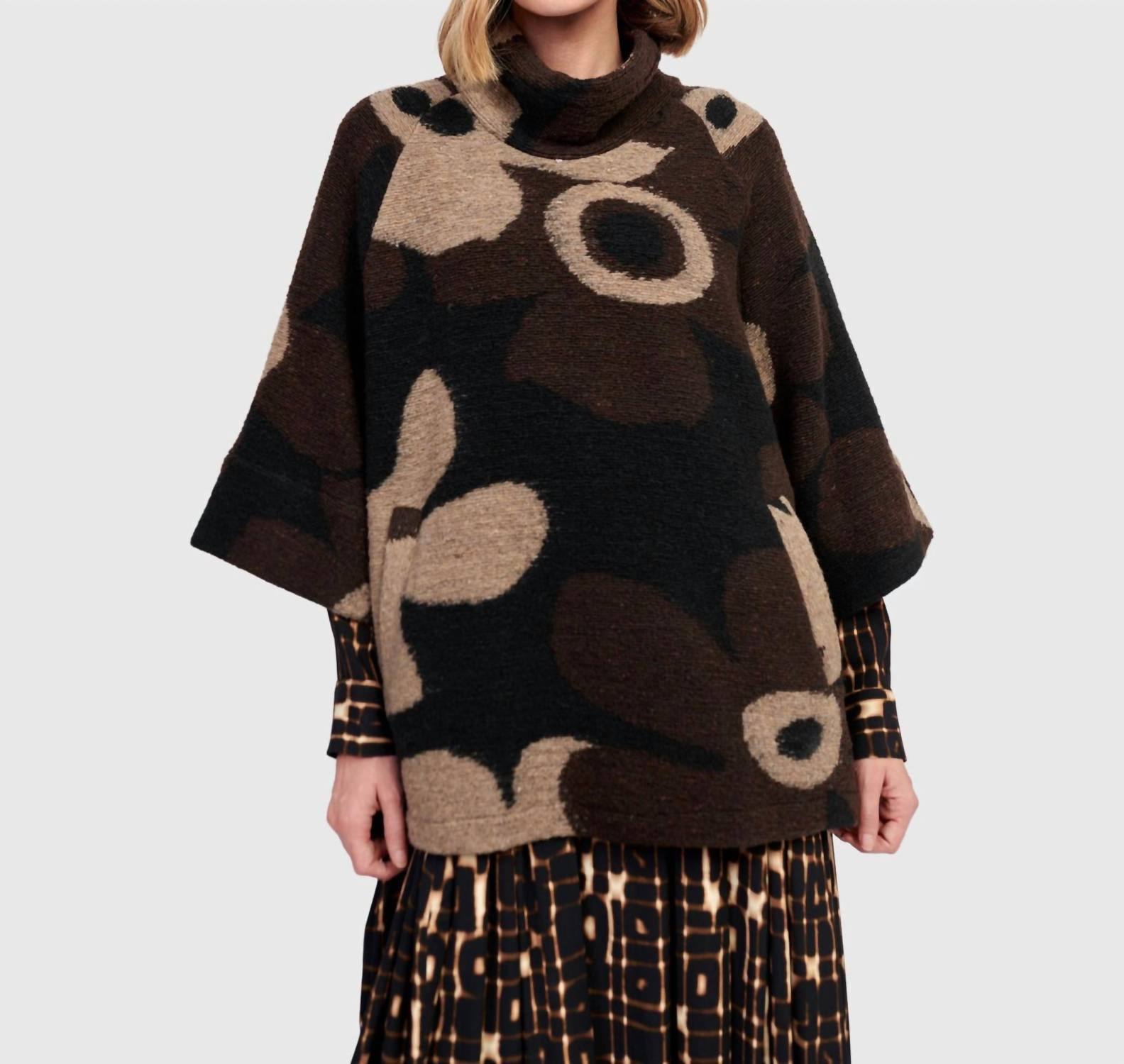 Cosmo Cozy Pullover Sweater In Floral