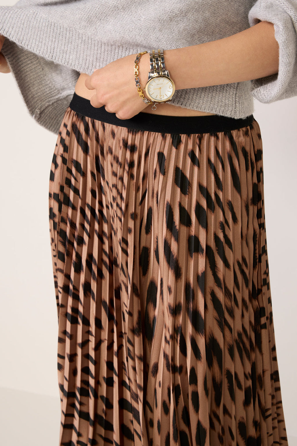Women's Nostalgia Pleated Midi Skirt