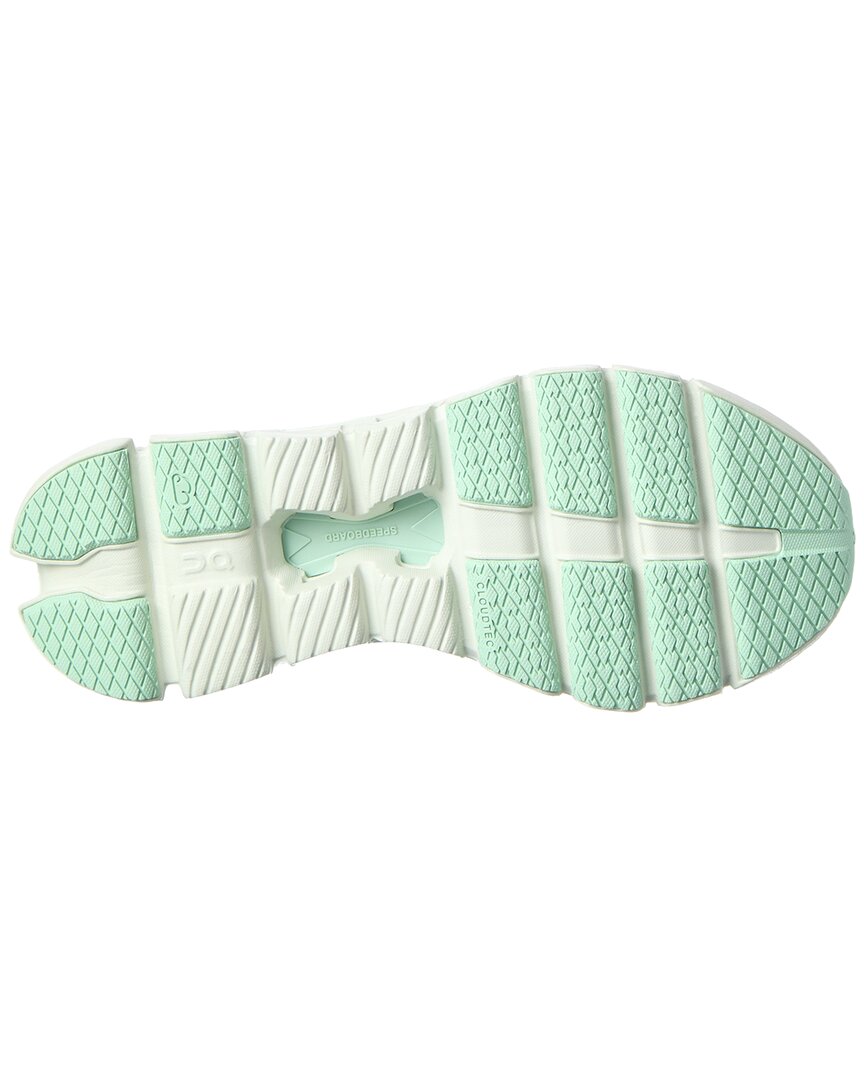 On Running Cloud X 4 Sneaker